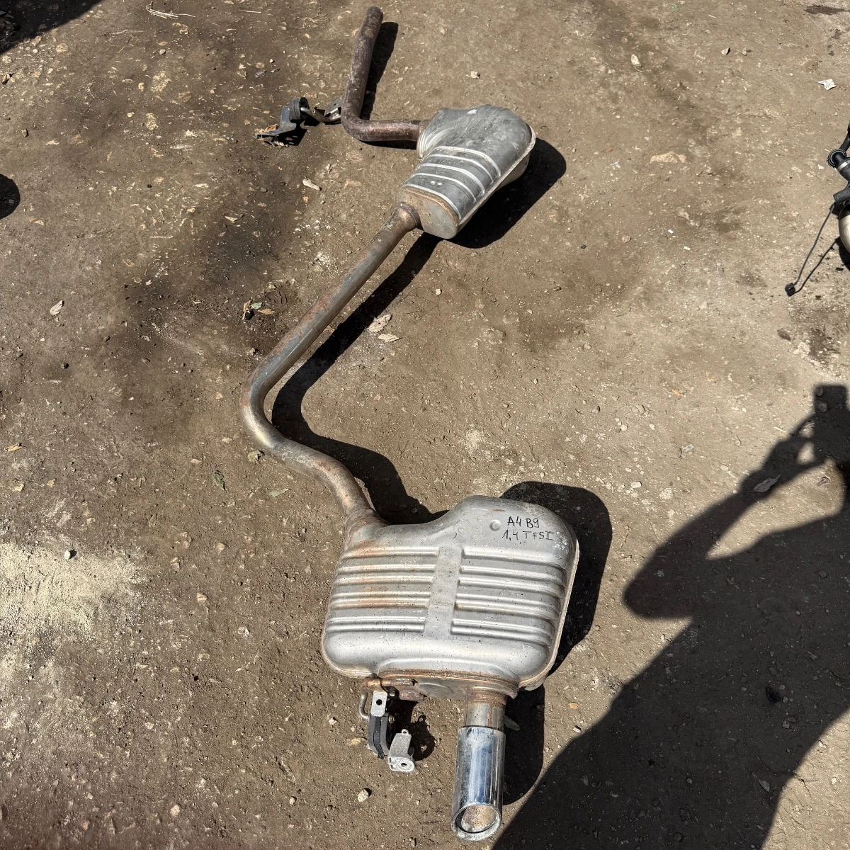 Генерация Ауспух за Audi A4 B9 A5 8W 20TDI 8W0253411D 8W0253411D-1726
