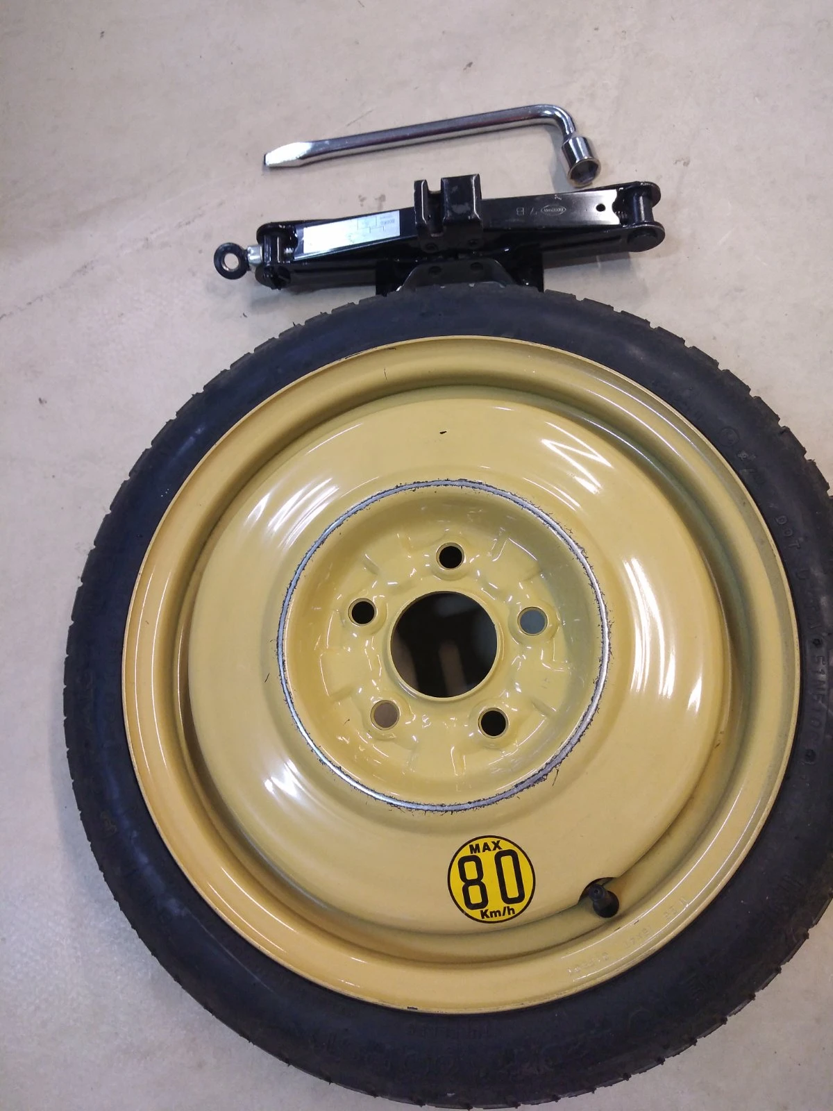 Гуми Всесезонни 115/70R15