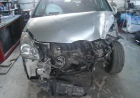 Toyota Corolla verso 1.8VVTI-1.6VVTI, снимка 1