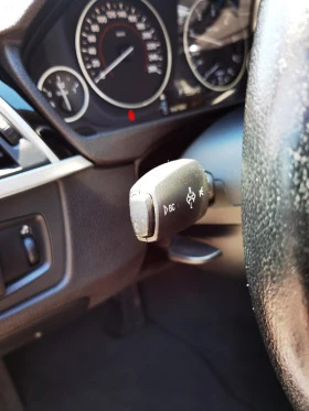 BMW 320 XDrive SportLine, снимка 10