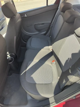 Hyundai I20, снимка 10