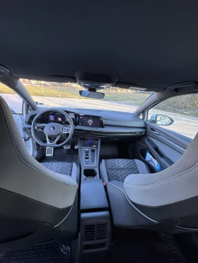 VW Golf 8 R-Line, снимка 8 - Автомобили и джипове - 53649061