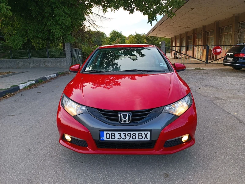 Honda Civic 1.8i-140кс-РЪЧКА-6ск, снимка 1 - Автомобили и джипове - 47272150