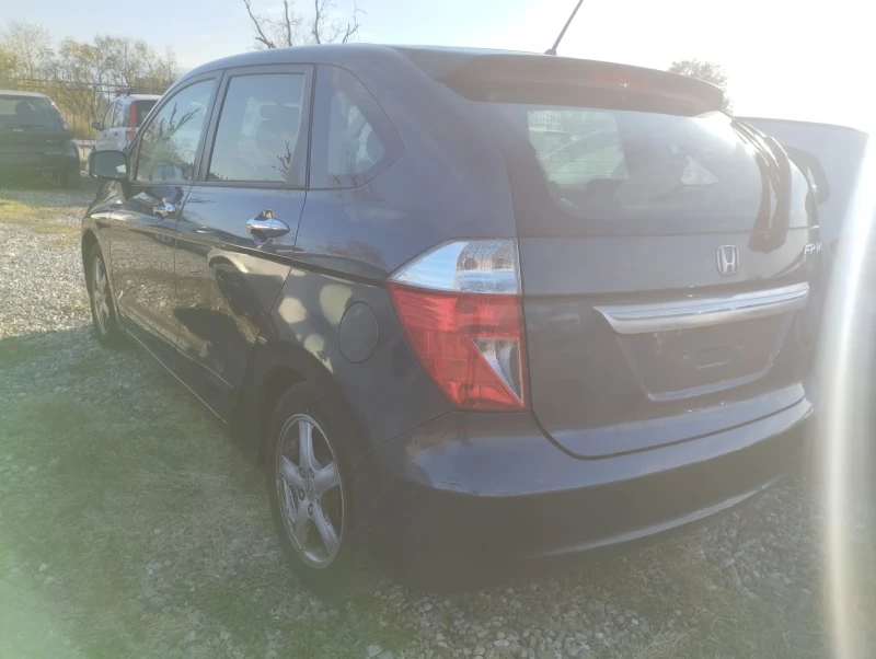 Honda Fr-v 2.0, снимка 9 - Автомобили и джипове - 48112137