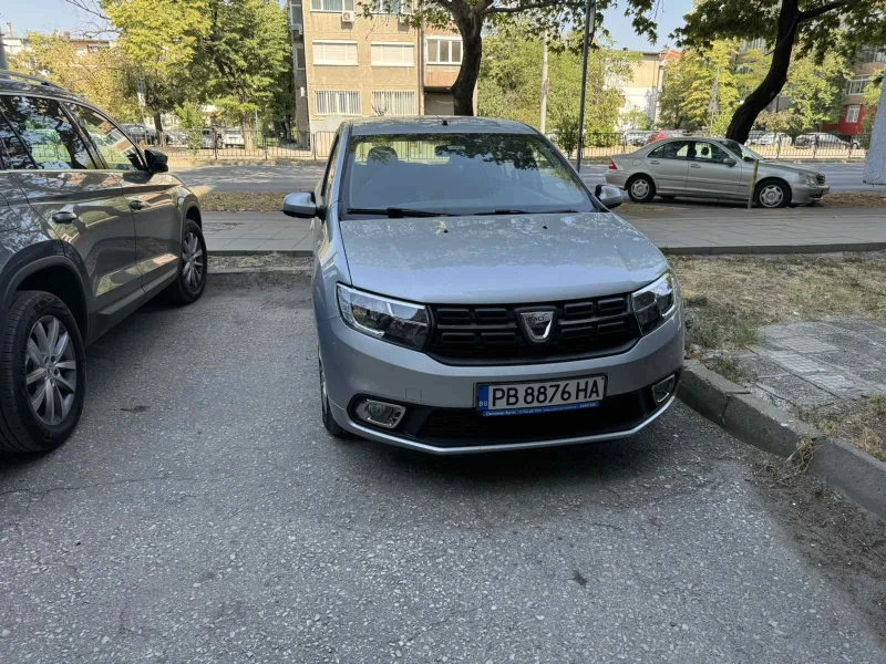 Dacia Sandero, снимка 1 - Автомобили и джипове - 47732577