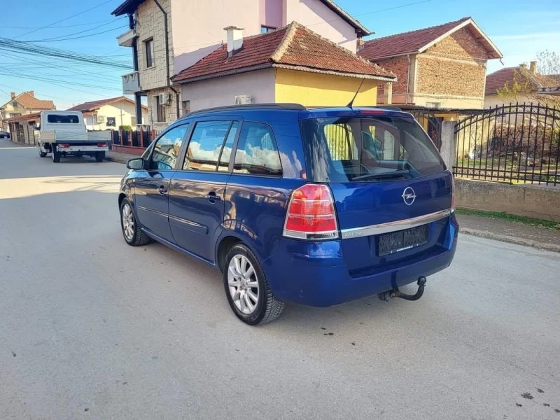 Opel Zafira 1.9CDTI 120HP, снимка 4 - Автомобили и джипове - 48283056