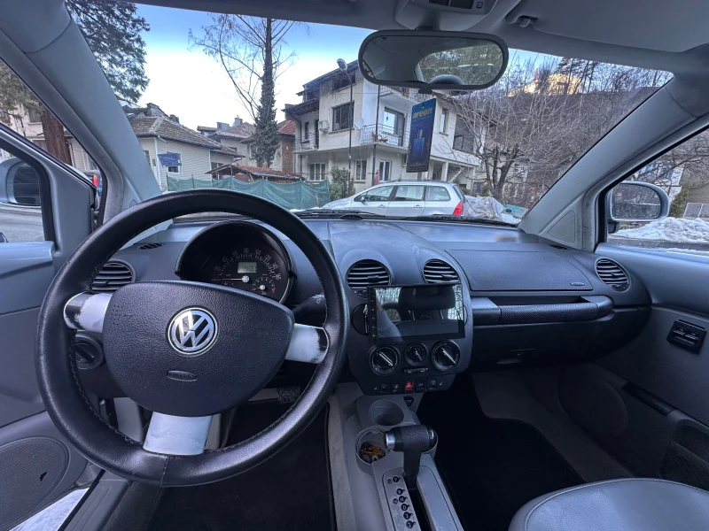 VW New beetle 1.8t, снимка 14 - Автомобили и джипове - 48855386