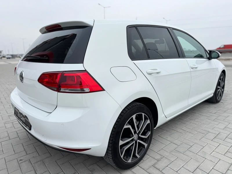 VW Golf VII 1.2 TSI TURBO / NAVI / PARKTRONIC / PODGREV, снимка 8 - Автомобили и джипове - 49263194