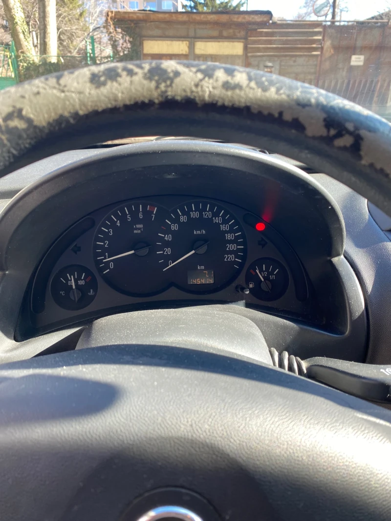 Opel Corsa 1.0, снимка 8 - Автомобили и джипове - 49413283