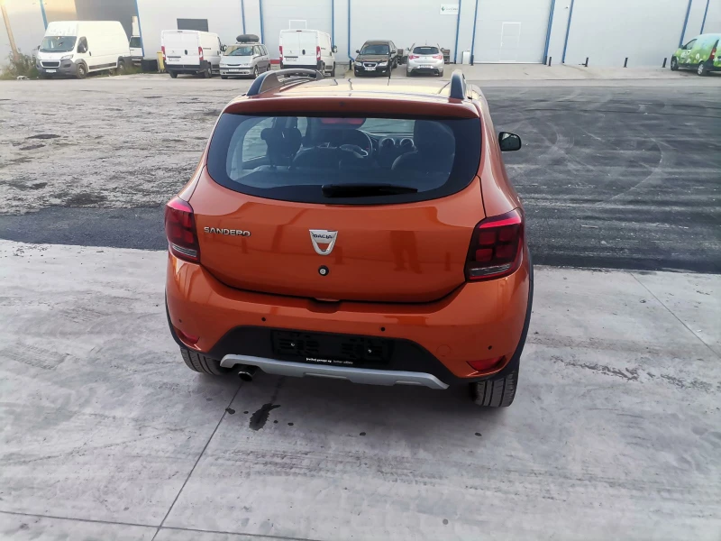 Dacia Sandero STEPWAY 0, 9 90 к.с. SWISS КАМЕРА, снимка 4 - Автомобили и джипове - 51691286