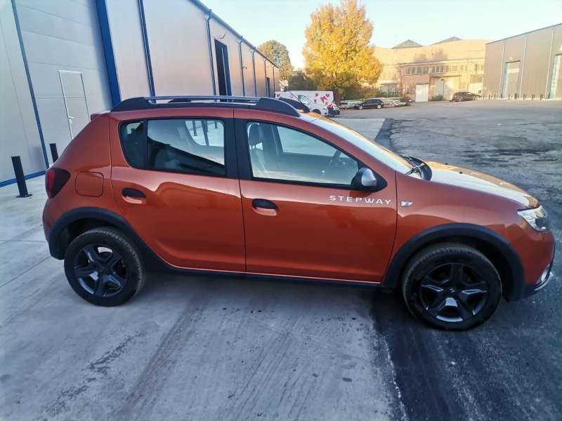 Dacia Sandero STEPWAY 0, 9 90 к.с. SWISS КАМЕРА, снимка 6 - Автомобили и джипове - 51691286