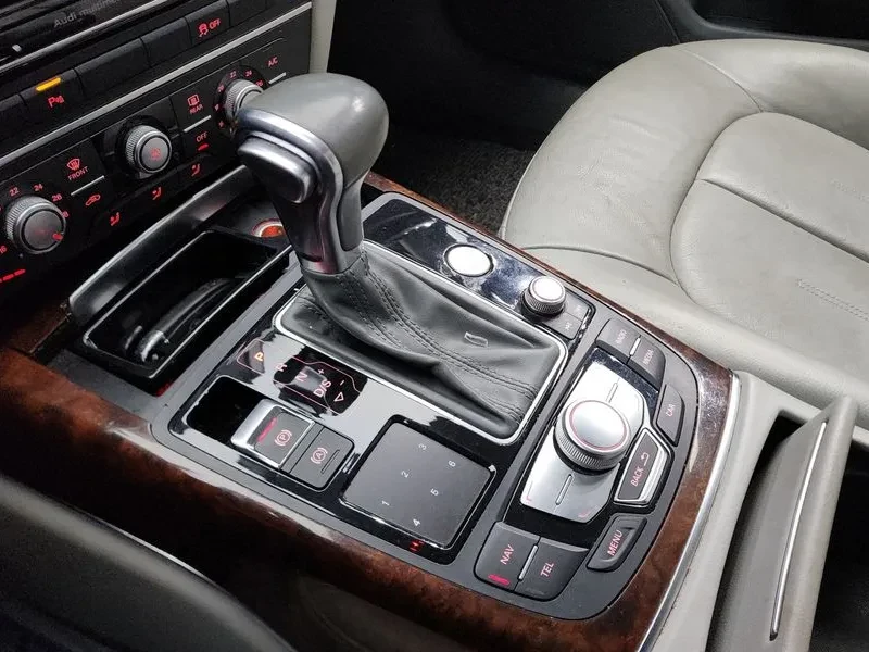 Audi A6 3.0 TDI Quattro, снимка 9 - Автомобили и джипове - 55056581