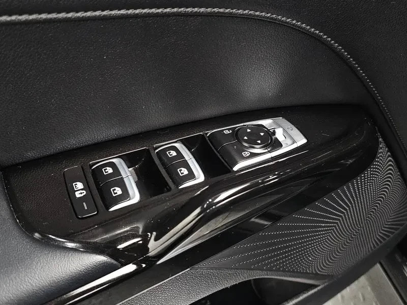 Kia K5 HYBRID, снимка 17 - Автомобили и джипове - 55559138