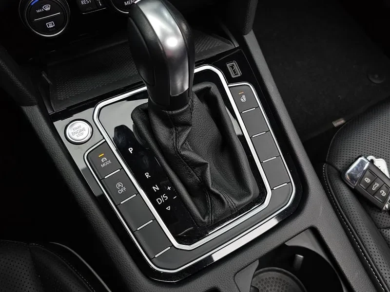 VW Arteon  2.0 Tdi Prestige 4Motion, снимка 9 - Автомобили и джипове - 56521140
