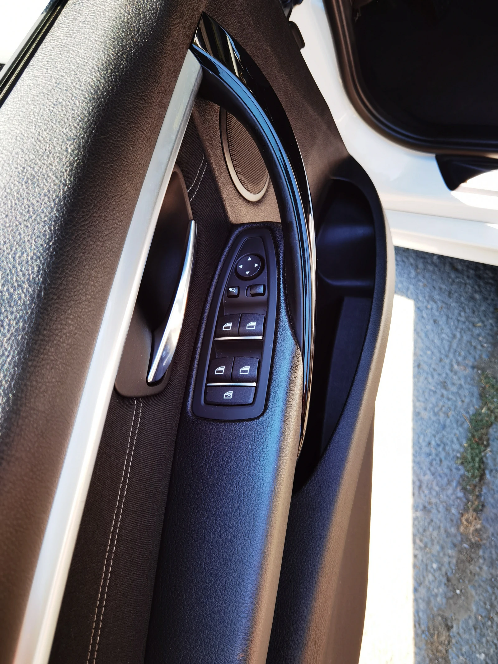 BMW 320 XDrive SportLine | Mobile.bg   16