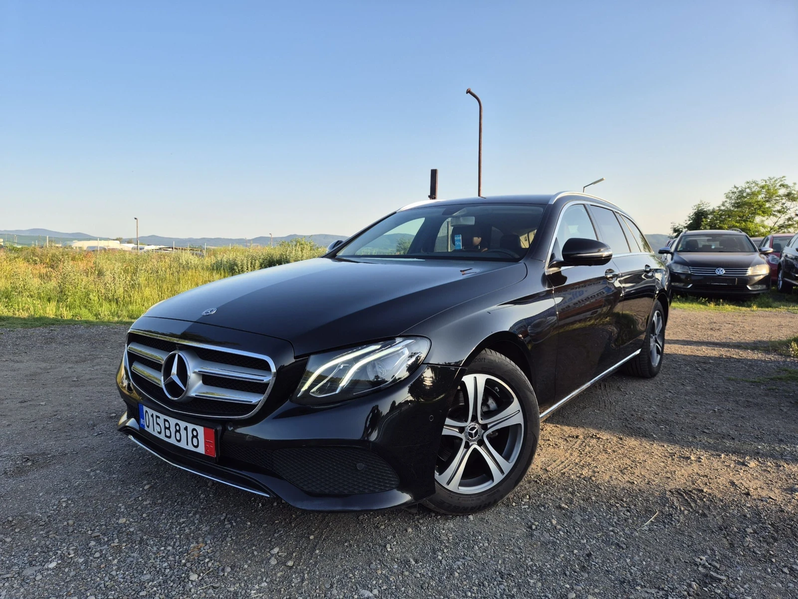 Mercedes-Benz E 220 LED/360 /AMBIENTNO/ | Mobile.bg — изображение 1
