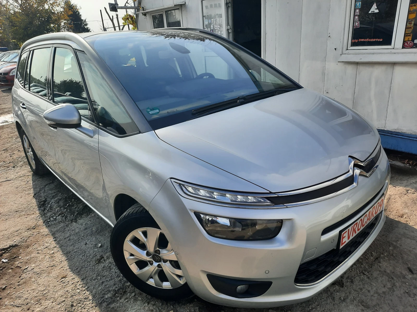 Citroen C4 Picasso 2015та 1.6i 7места! - изображение 7