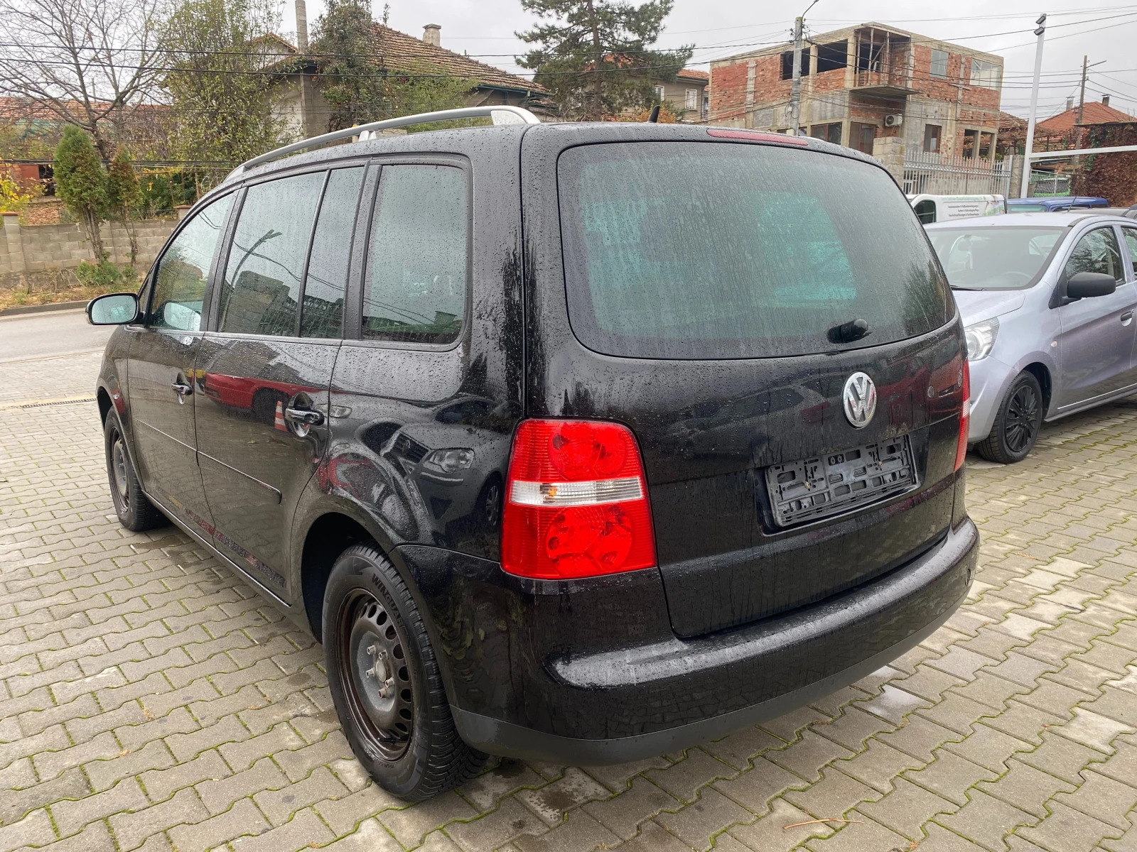 VW Touran 2.0 150к.с - изображение 2