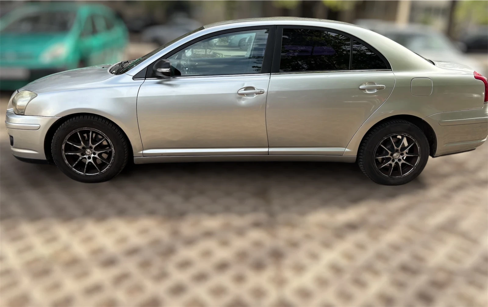 Toyota Avensis  - изображение 5