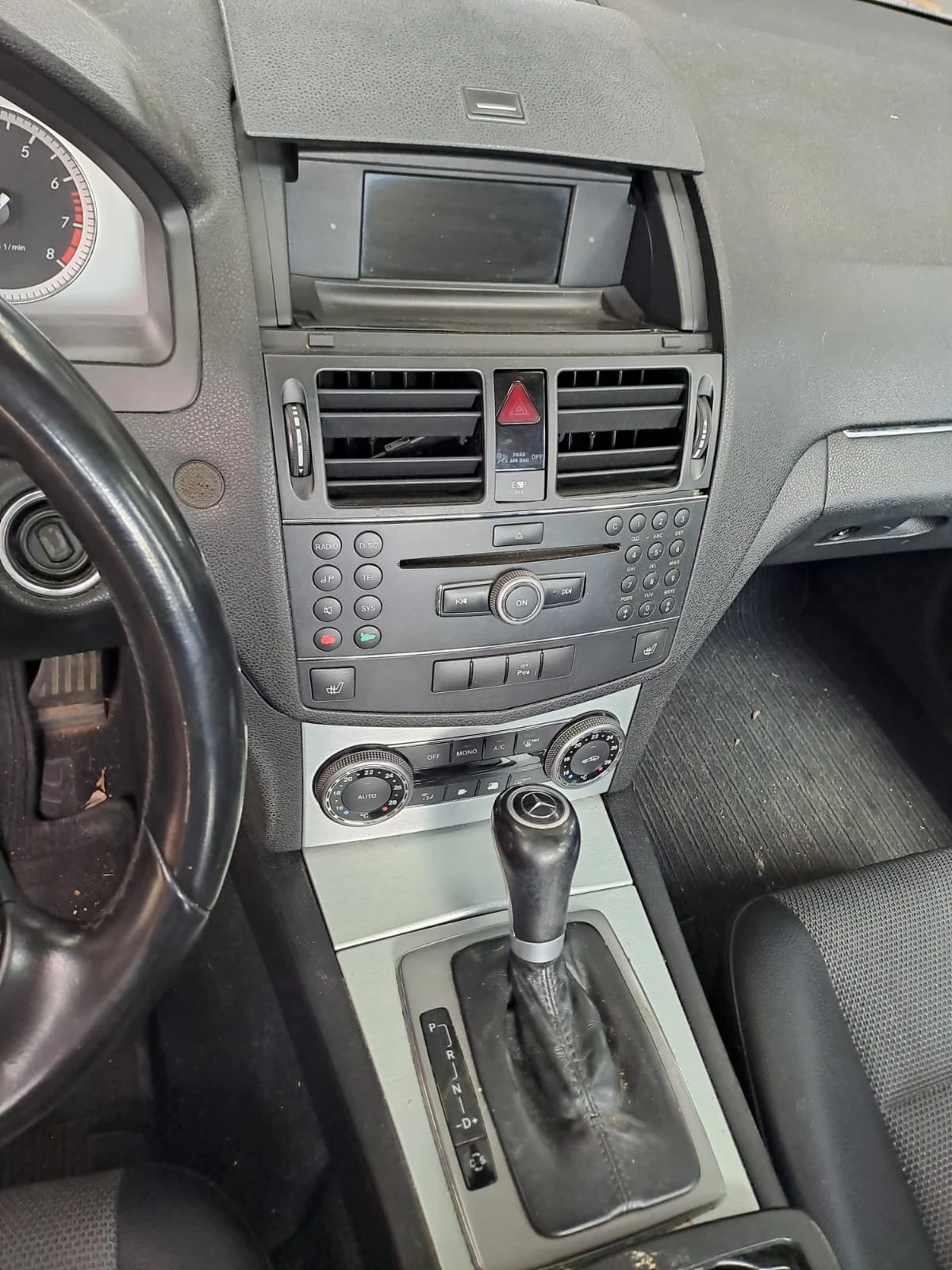 Mercedes-Benz C 200 1.8i - изображение 7