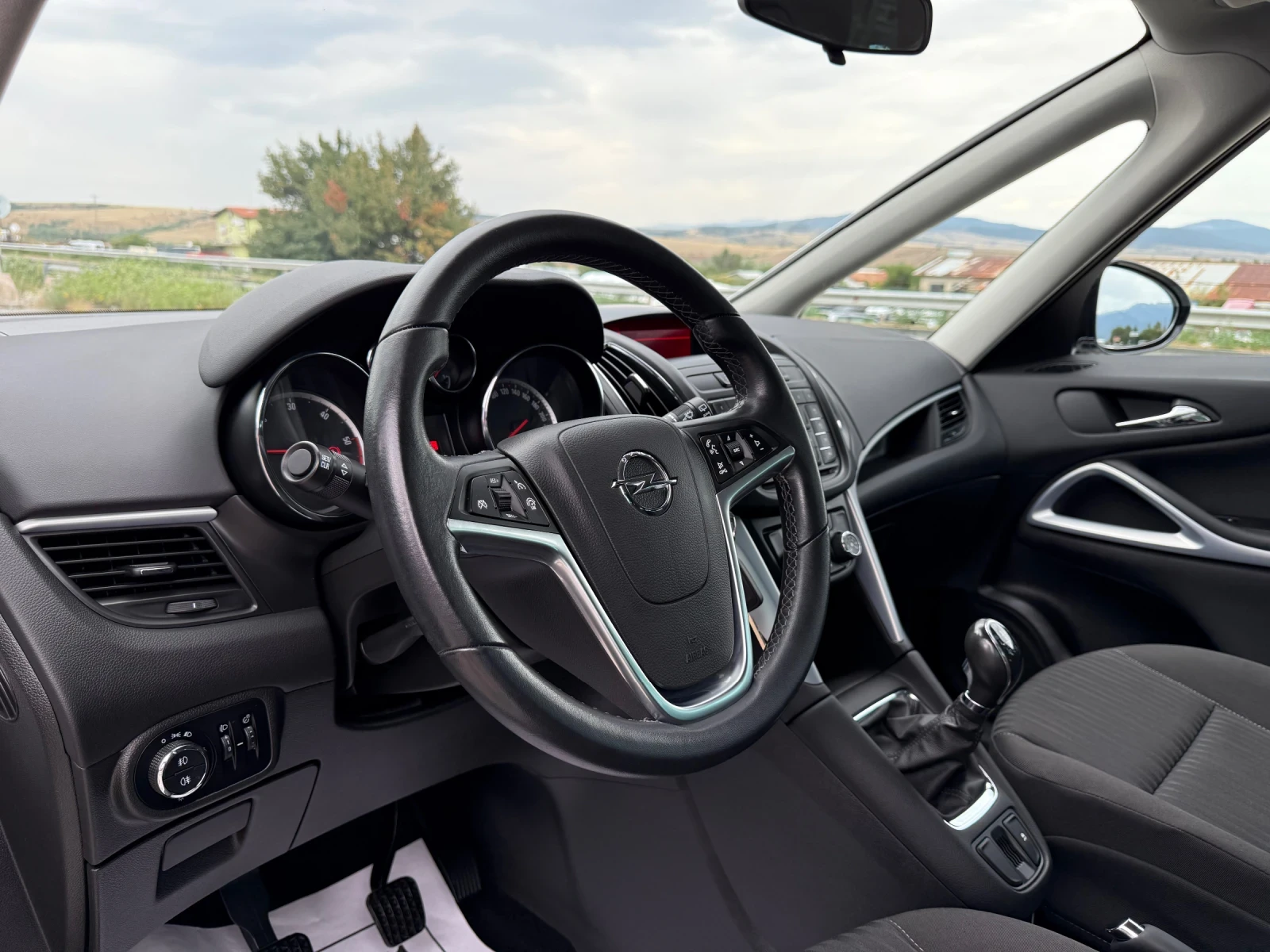 Opel Zafira 2.0-CDTI-141.000km-ORIGINAL-NEW-6+ 1-FULL-AVTOPILO - изображение 7