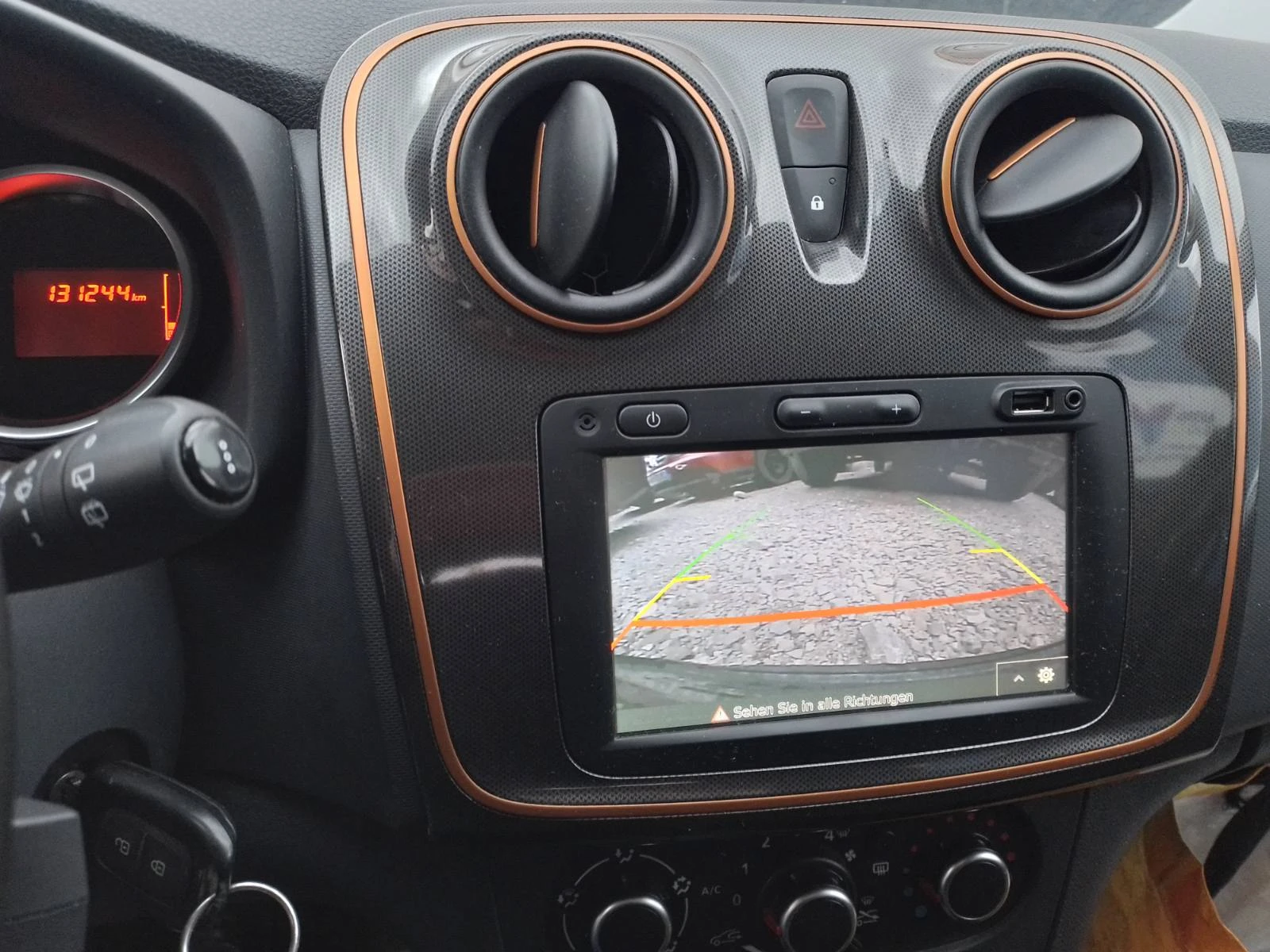 Dacia Sandero STEPWAY 0, 9 90 .. SWISS  | Mobile.bg   11