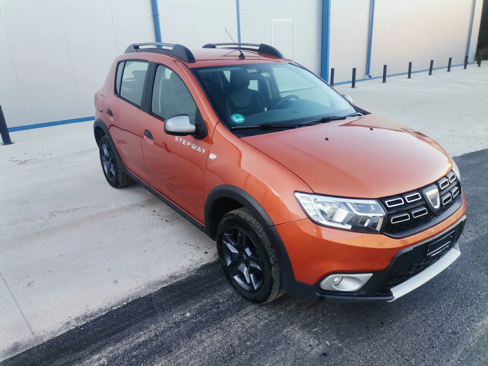 Dacia Sandero STEPWAY 0, 9 90 к.с. SWISS КАМЕРА - изображение 7