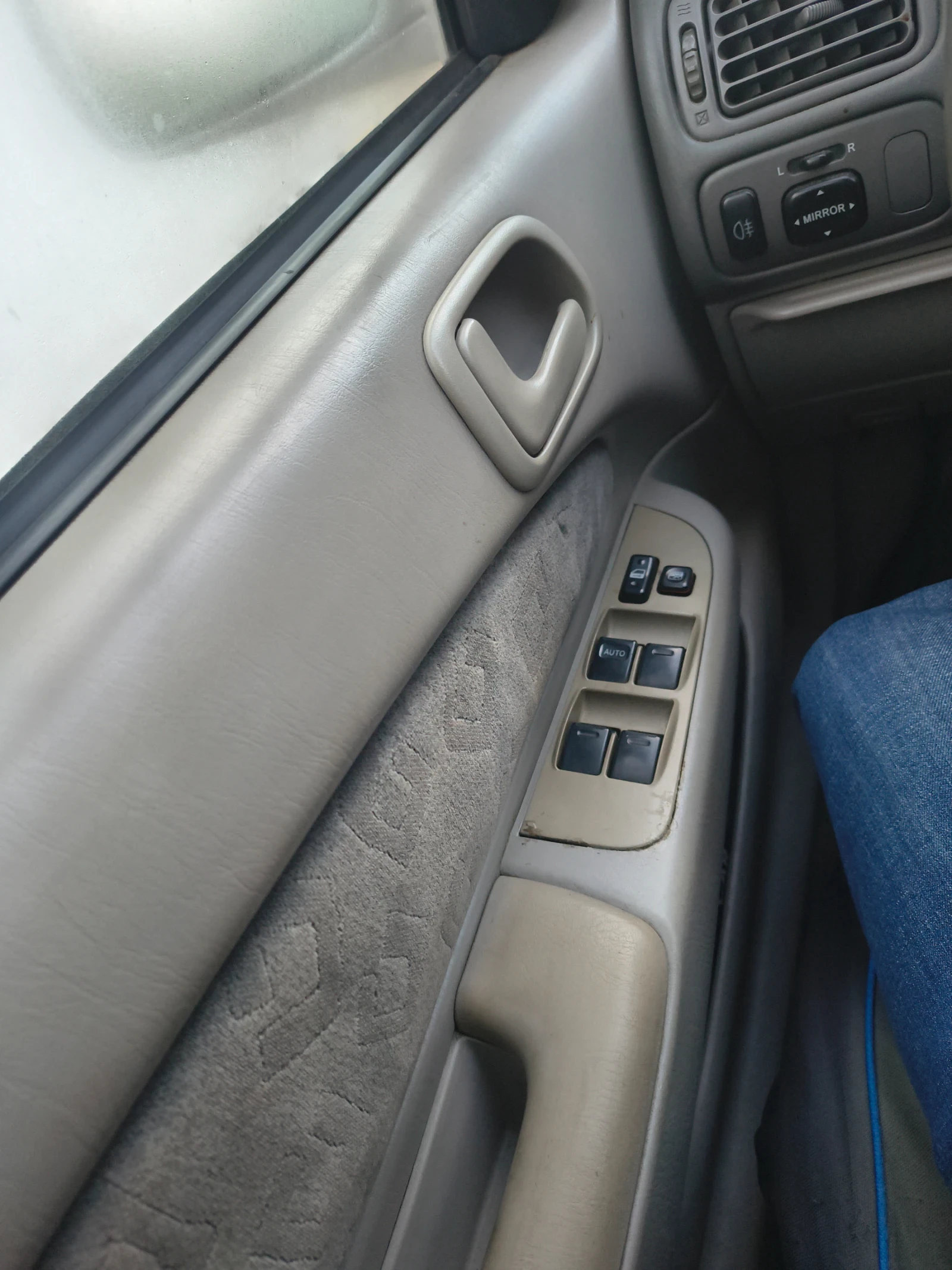 Toyota Corolla | Mobile.bg   11