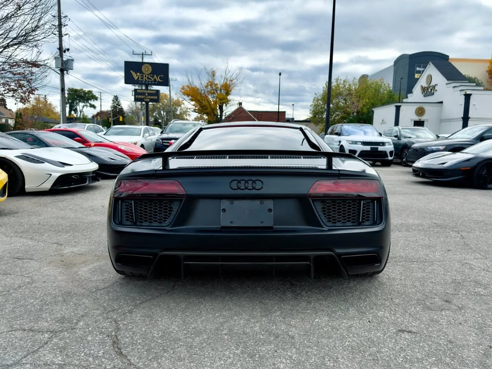 Audi R8 v10 plus coupe С РЕГИСТРАЦИЯ&АВТО КРЕДИТ - изображение 4