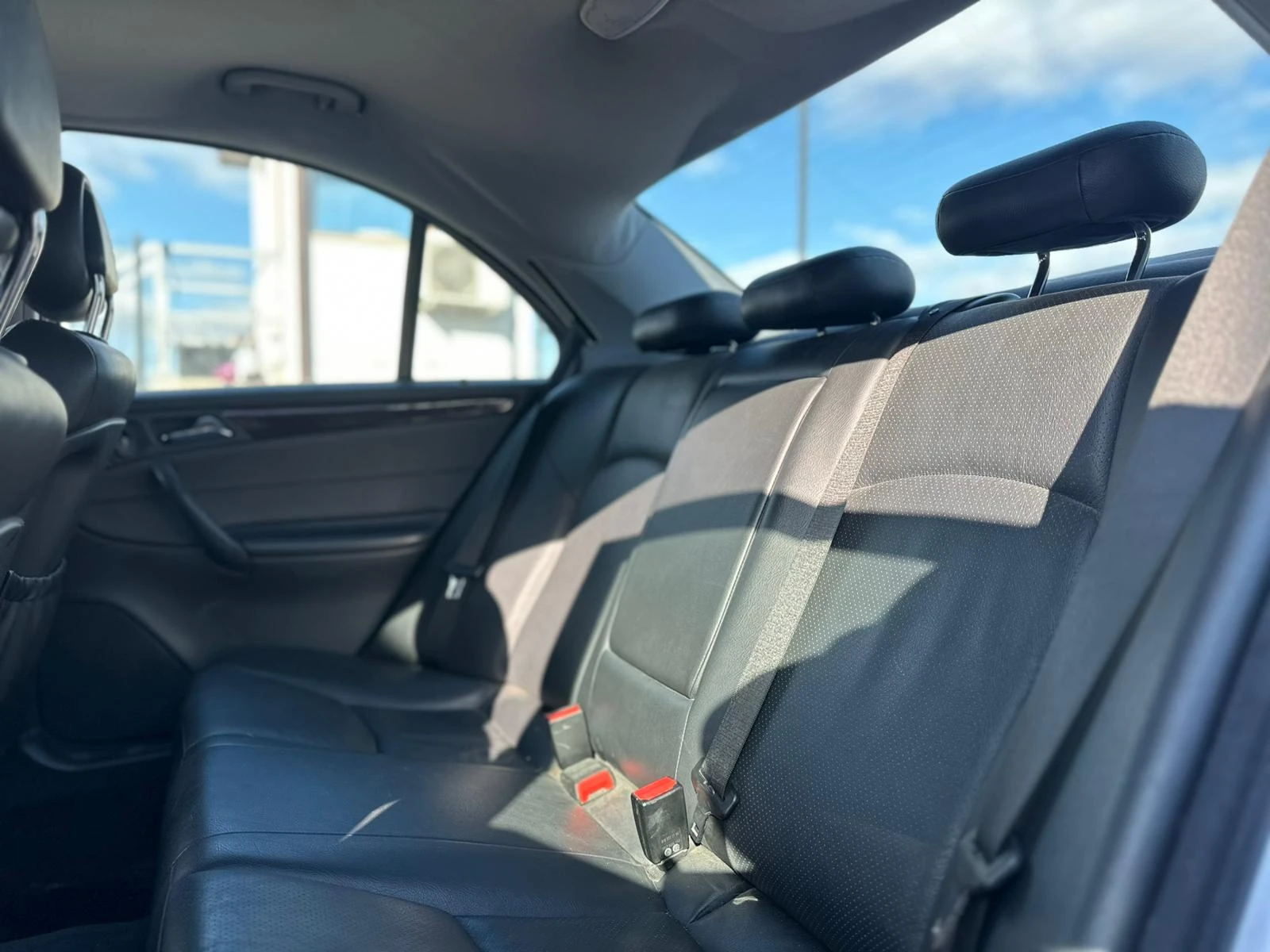 Mercedes-Benz C 180 / KOMPRESSOR / 163 HP / GAS / - изображение 10