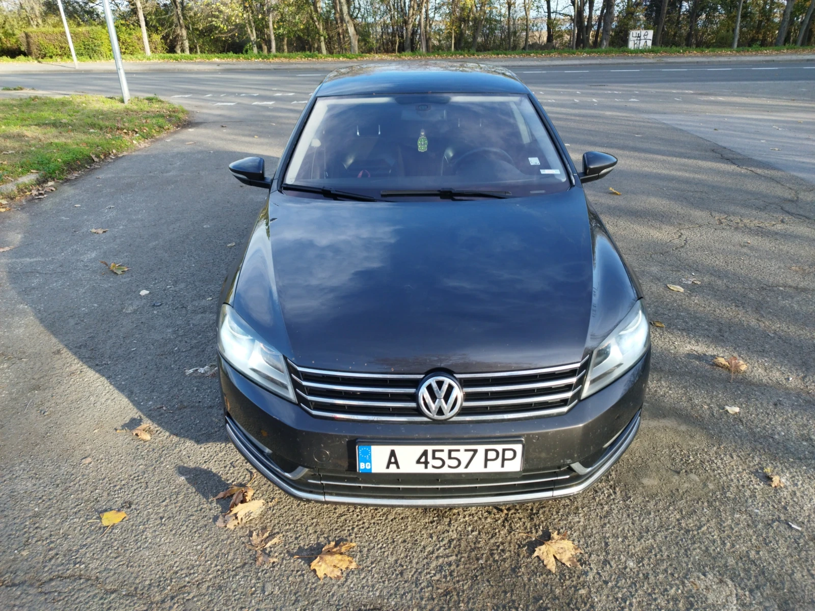 VW Passat 2.0 TDI 170 кс Highline, снимка 2 - Автомобили и джипове - 53879778