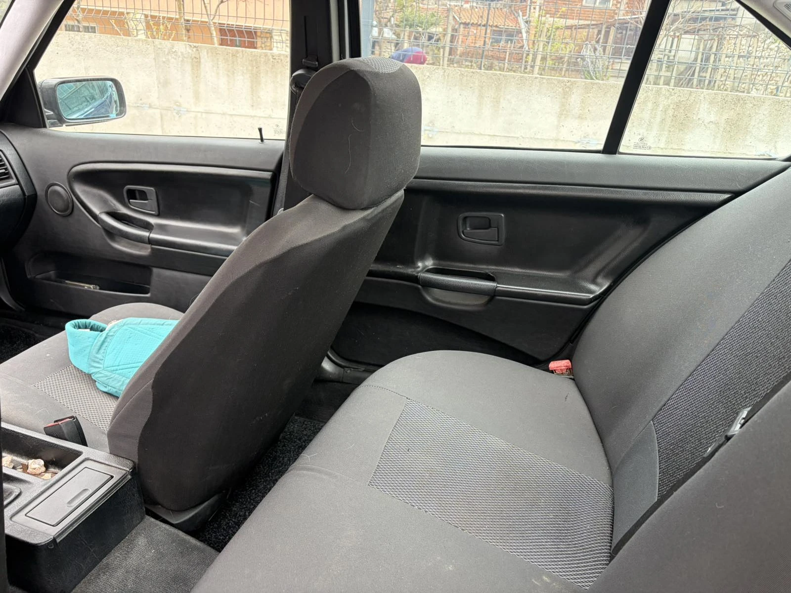 BMW 318 E36, снимка 3 - Автомобили и джипове - 54641485