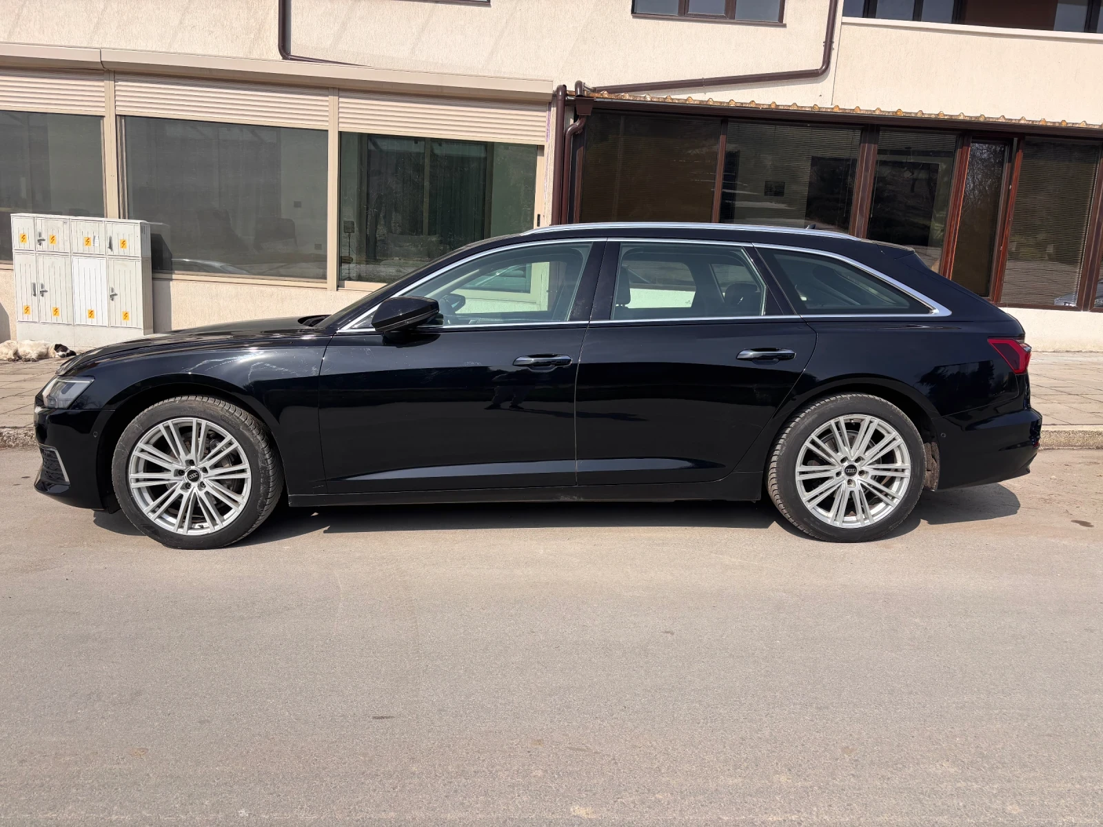 Audi A6 Avant 40TDI Mild Hybrid , снимка 4 - Автомобили и джипове - 54200344