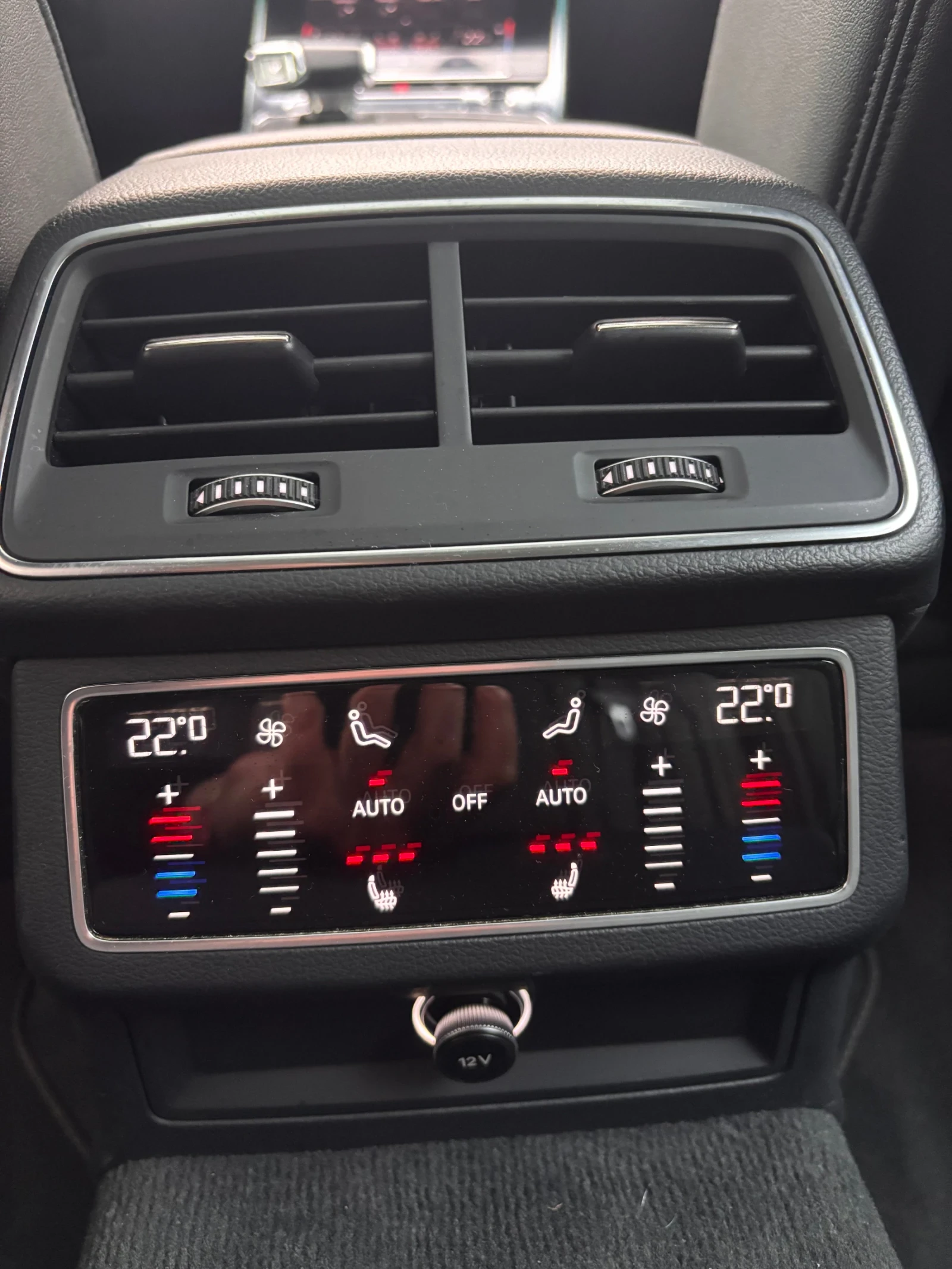 Audi A6 Avant 40TDI Mild Hybrid , снимка 7 - Автомобили и джипове - 54200344