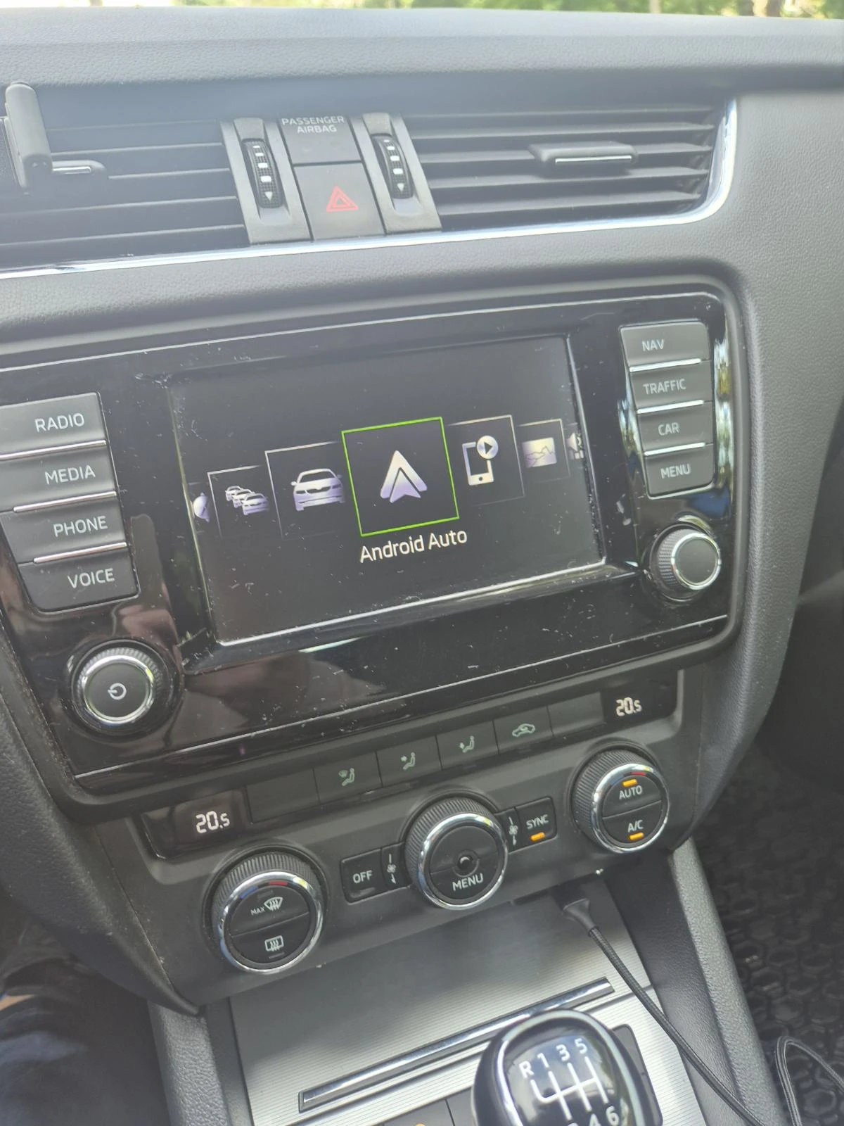 Skoda Octavia 2.0 TDI 150, снимка 9 - Автомобили и джипове - 54284975