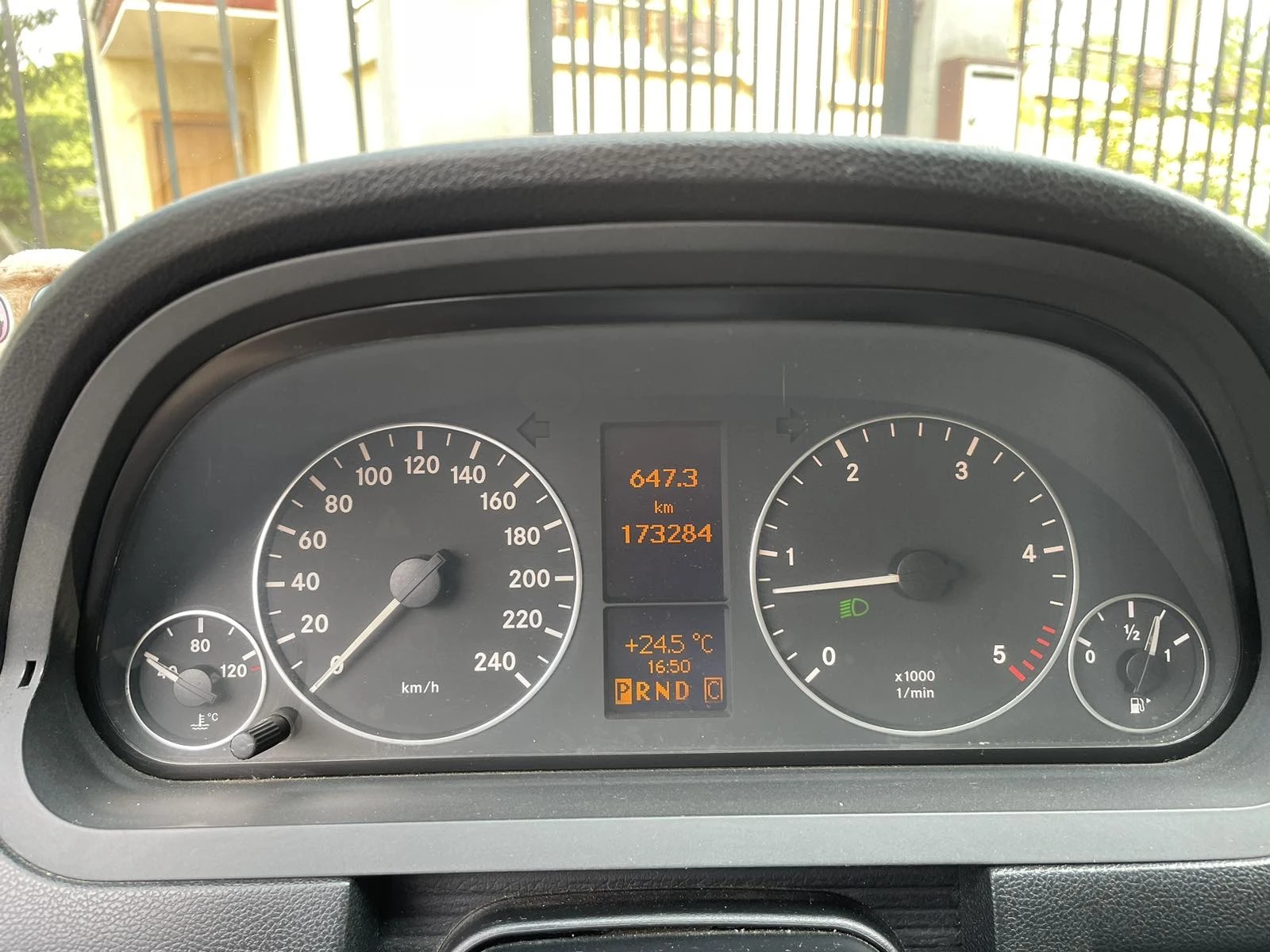 Mercedes-Benz A 160 180 CDI Face lift-2011avangard, снимка 8 - Автомобили и джипове - 54886354