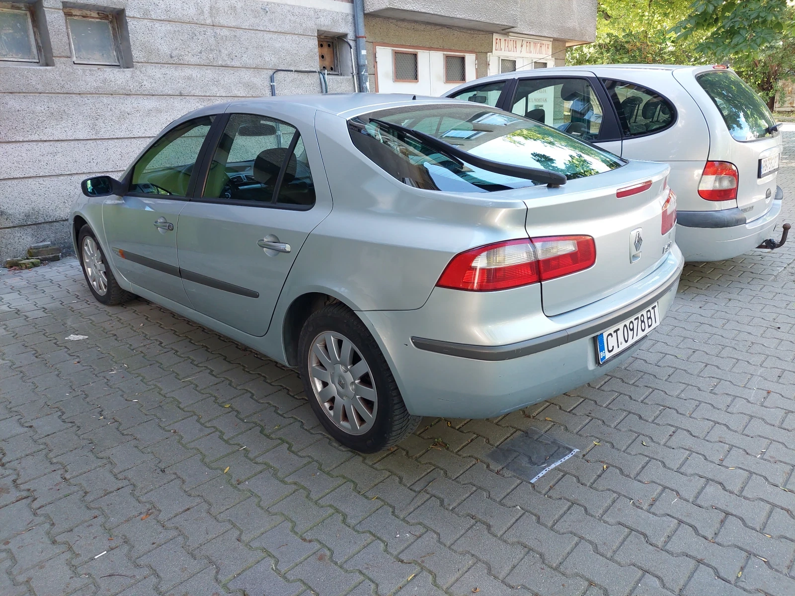 Renault Laguna, снимка 5 - Автомобили и джипове - 54903001