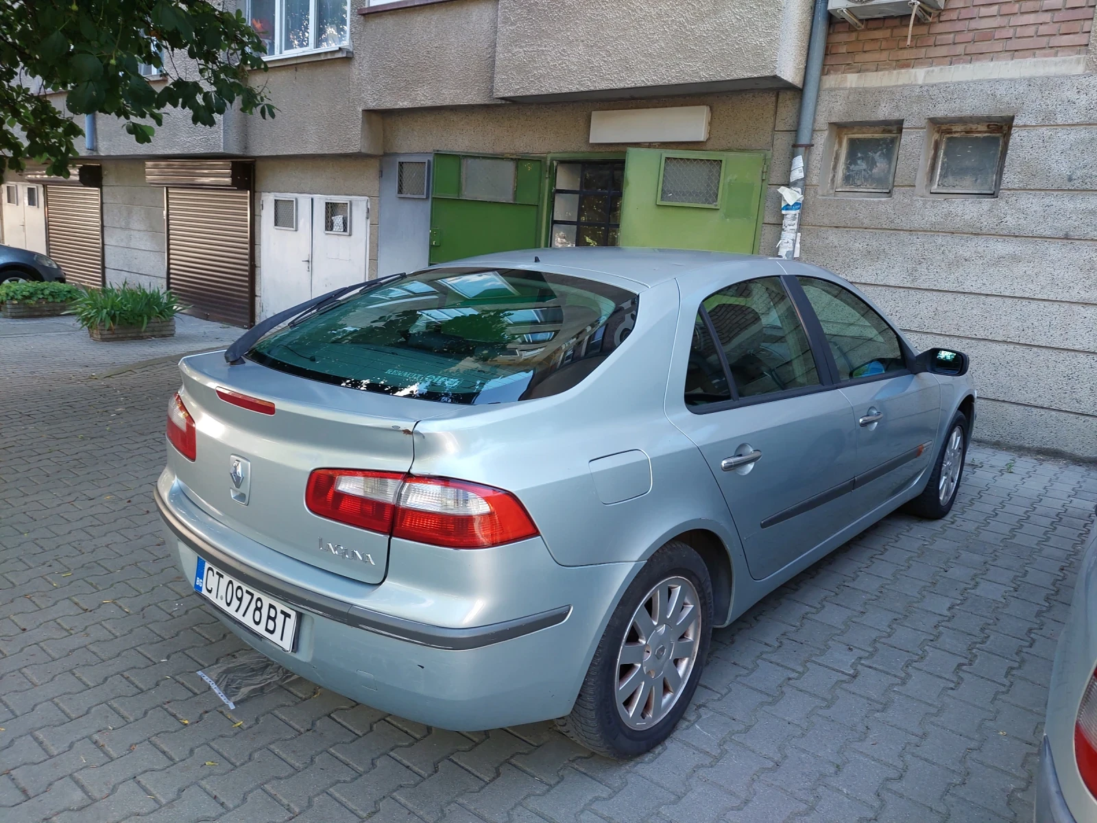 Renault Laguna, снимка 4 - Автомобили и джипове - 54903001