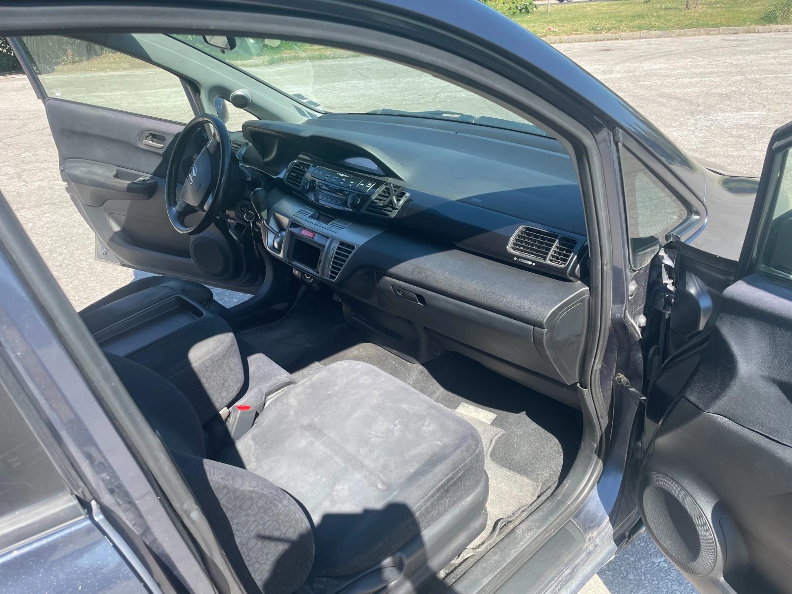 Honda Fr-v 6 местен, снимка 7 - Автомобили и джипове - 55532755