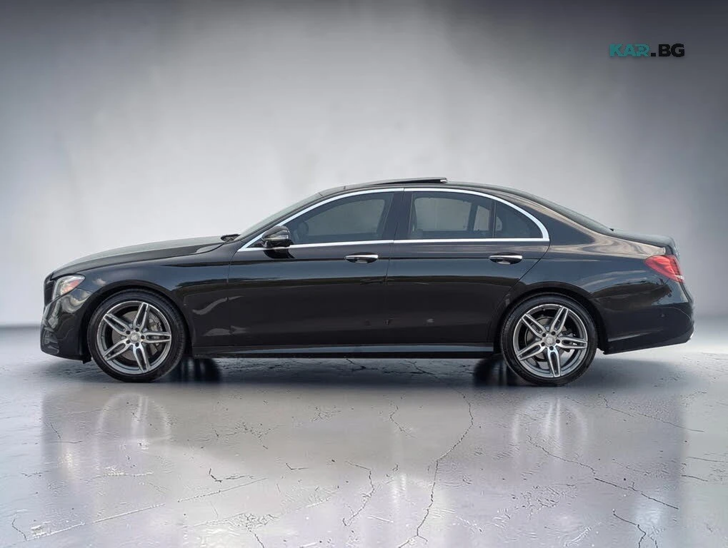 Mercedes-Benz E 300 4MATIC* АвтоКредит* (ЦЕНА ДО БГ) , снимка 7 - Автомобили и джипове - 55889832