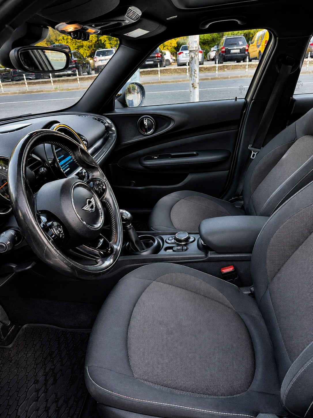 Mini Clubman, снимка 8 - Автомобили и джипове - 55891967