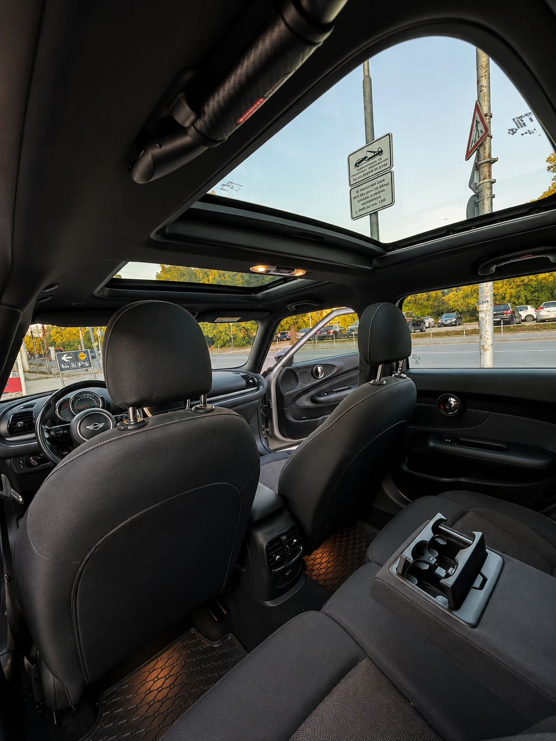 Mini Clubman, снимка 14 - Автомобили и джипове - 55891967