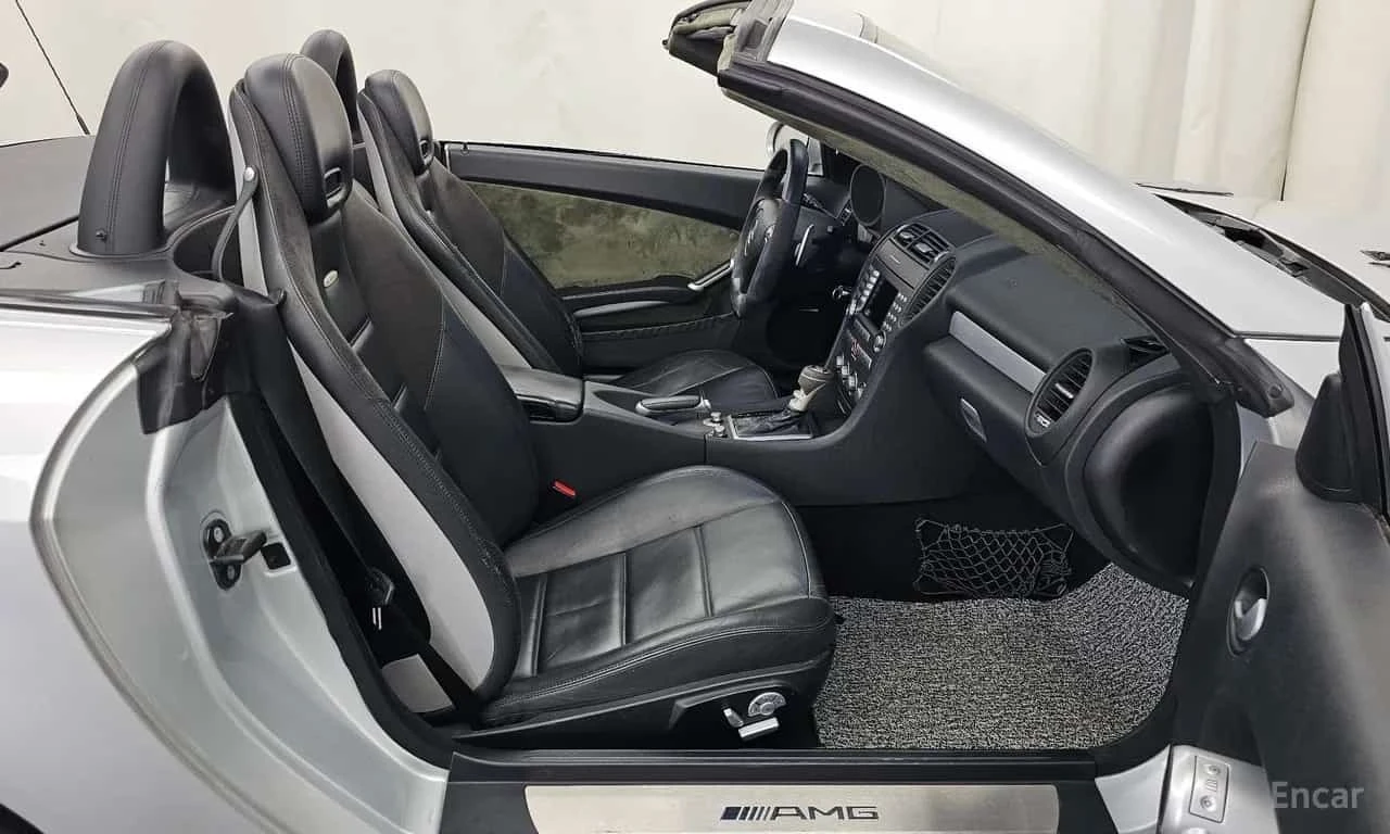 Mercedes-Benz SLK * 55 AMG * ФИКСИРАНА ЦЕНА ДО БЪЛГАРИЯ * , снимка 11 - Автомобили и джипове - 56179892
