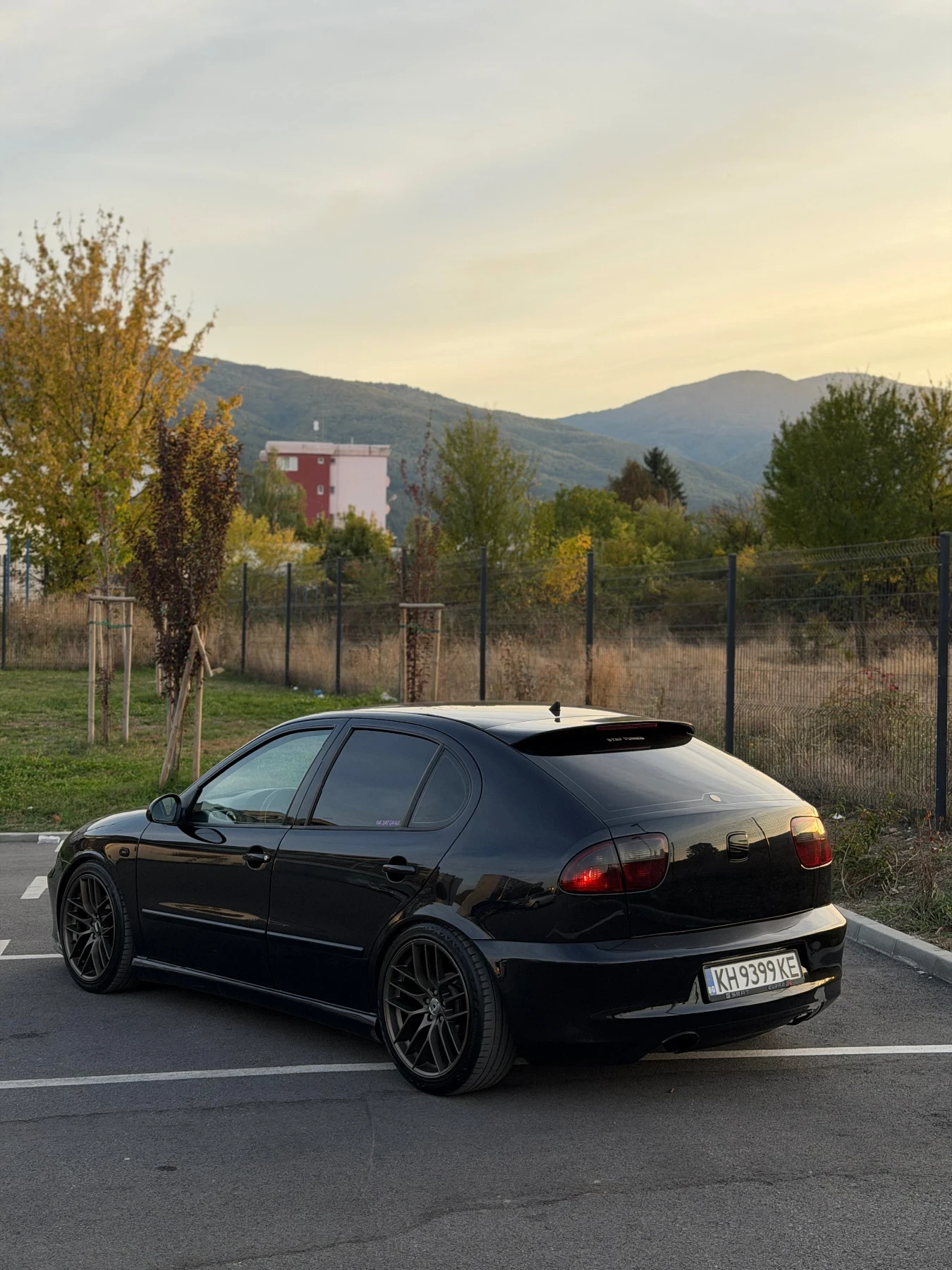 Seat Leon, снимка 3 - Автомобили и джипове - 56401264