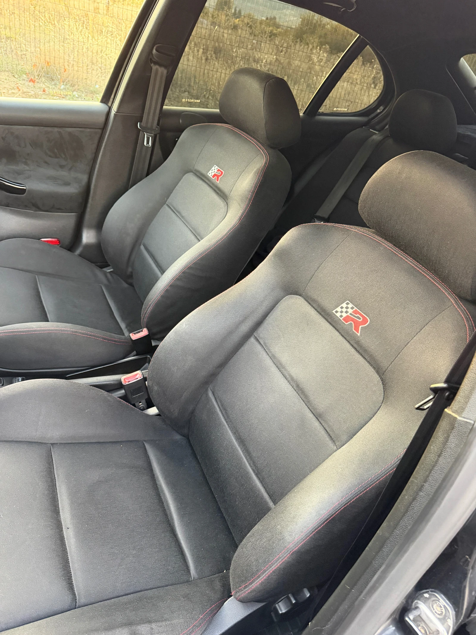 Seat Leon, снимка 6 - Автомобили и джипове - 56401264