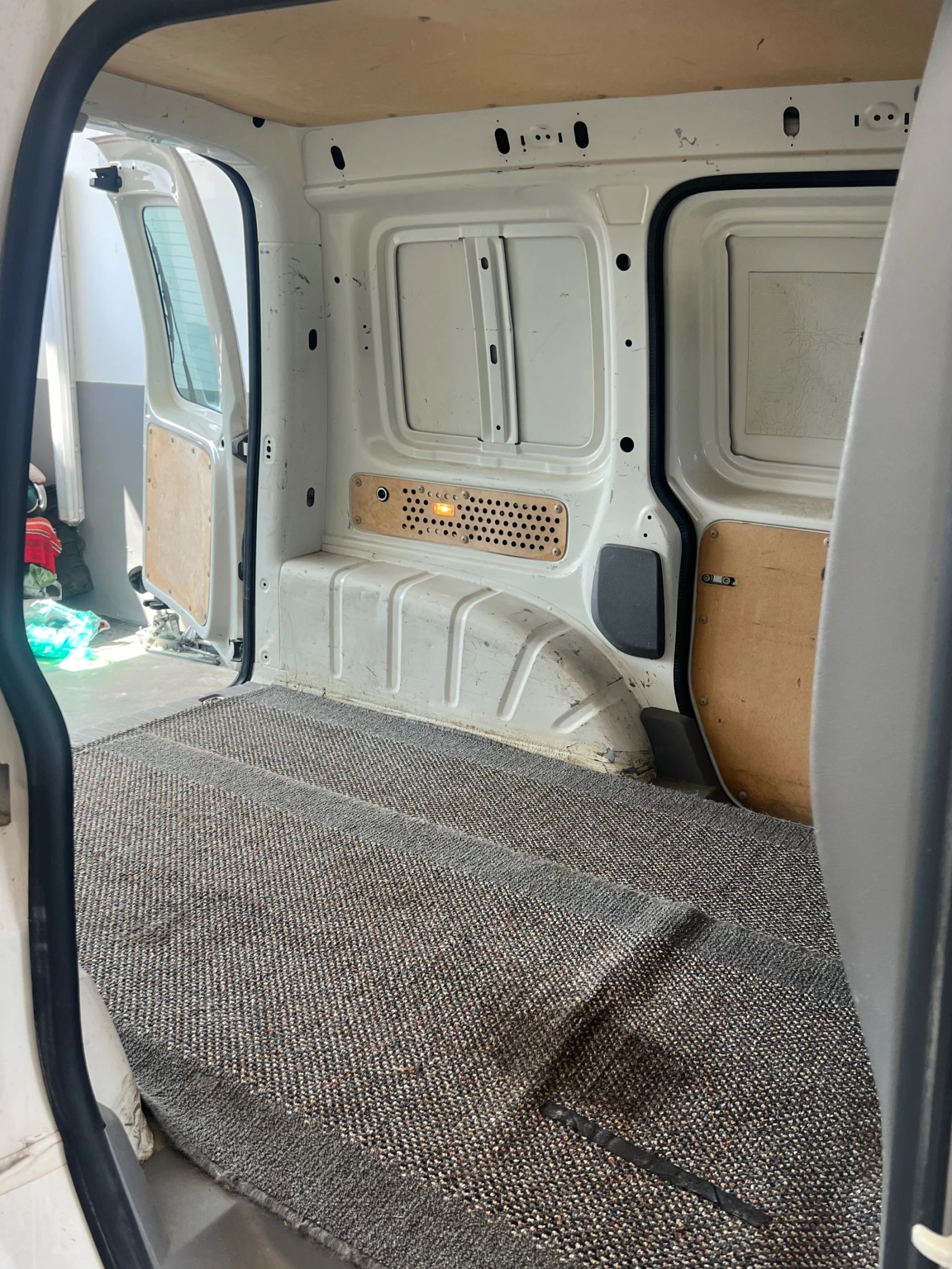 VW Caddy 1.9TDI BLS 5Sk | Mobile.bg � ����������� 15