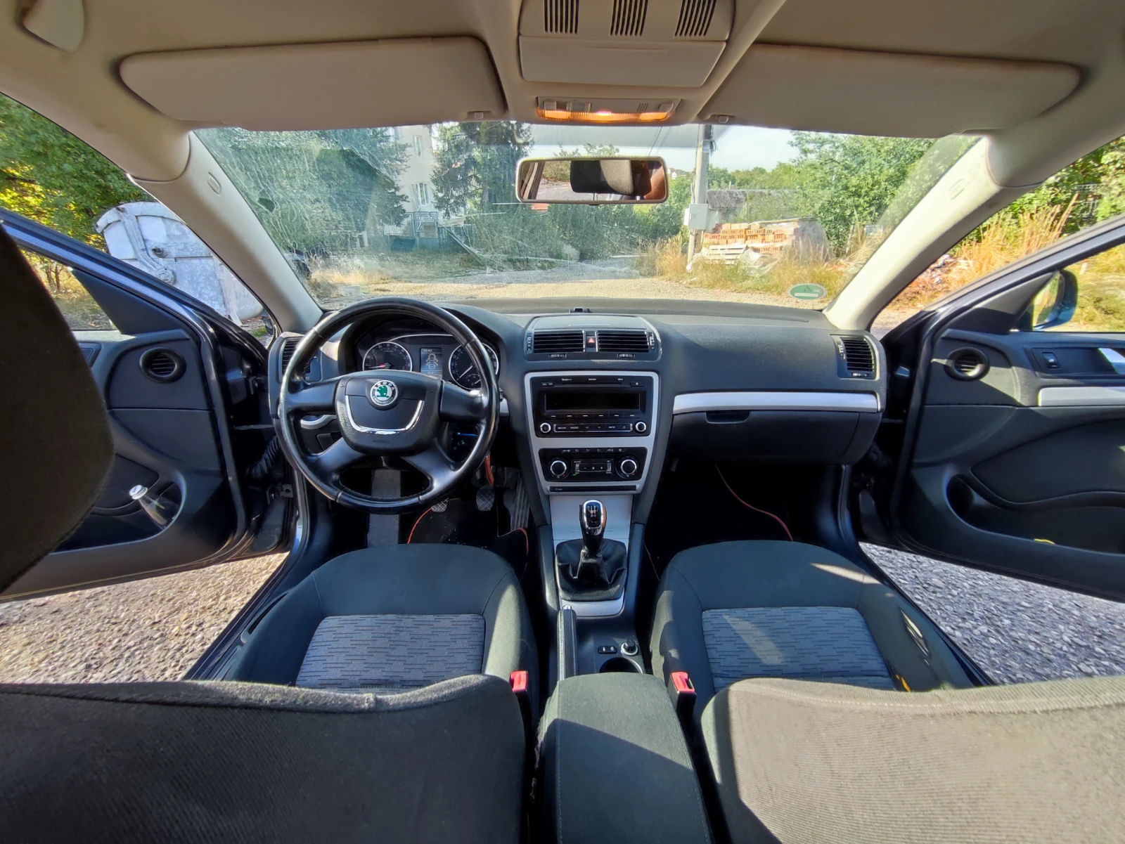 Skoda Octavia, снимка 10 - Автомобили и джипове - 56523485