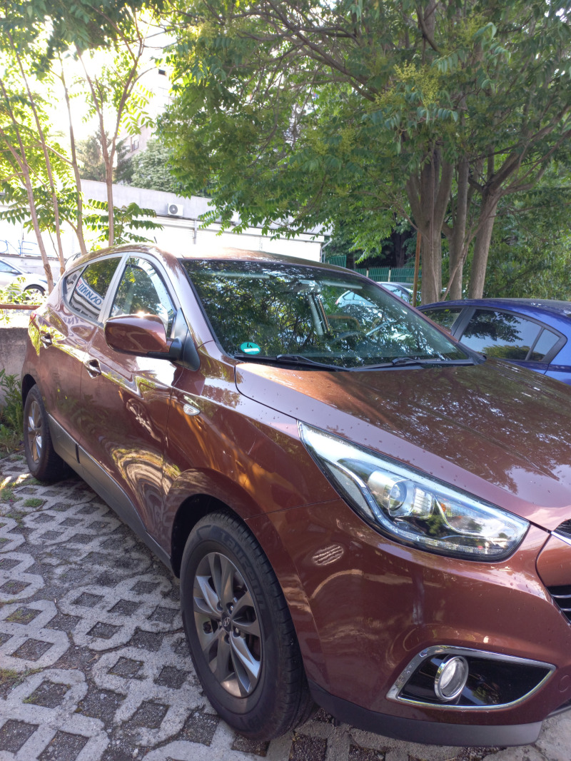 Hyundai IX35, снимка 10 - Автомобили и джипове - 45952323