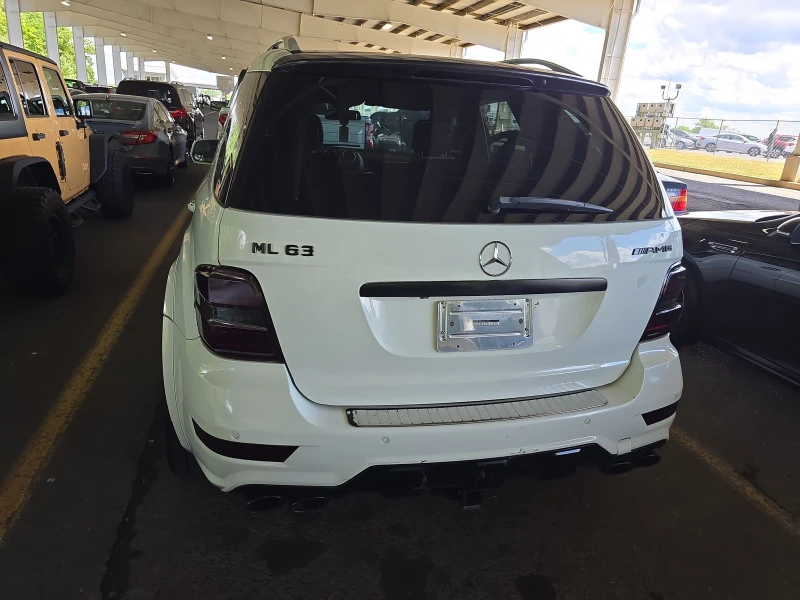 Mercedes-Benz ML 63 AMG, снимка 2 - Автомобили и джипове - 47366317