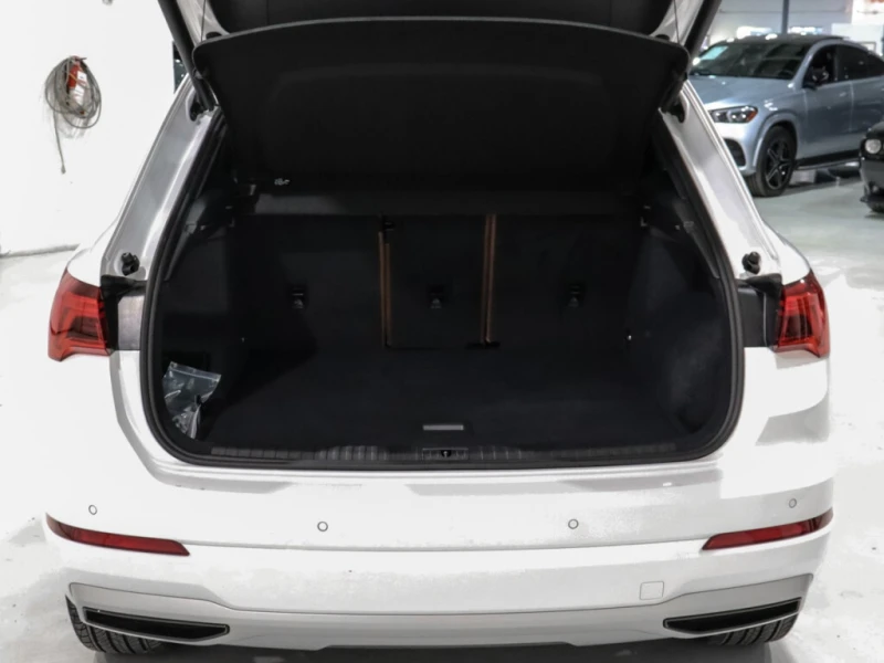 Audi Q3 * 40TFSI Quattro / Komfort Pkg / Brown Int / Digit, снимка 14 - Автомобили и джипове - 52924361